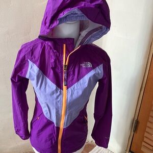 The North Face Purple and Lavender Hooded Kids Rain Jacket. Size 10/12